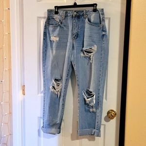 Light Blue Mom Jeans (Capris)